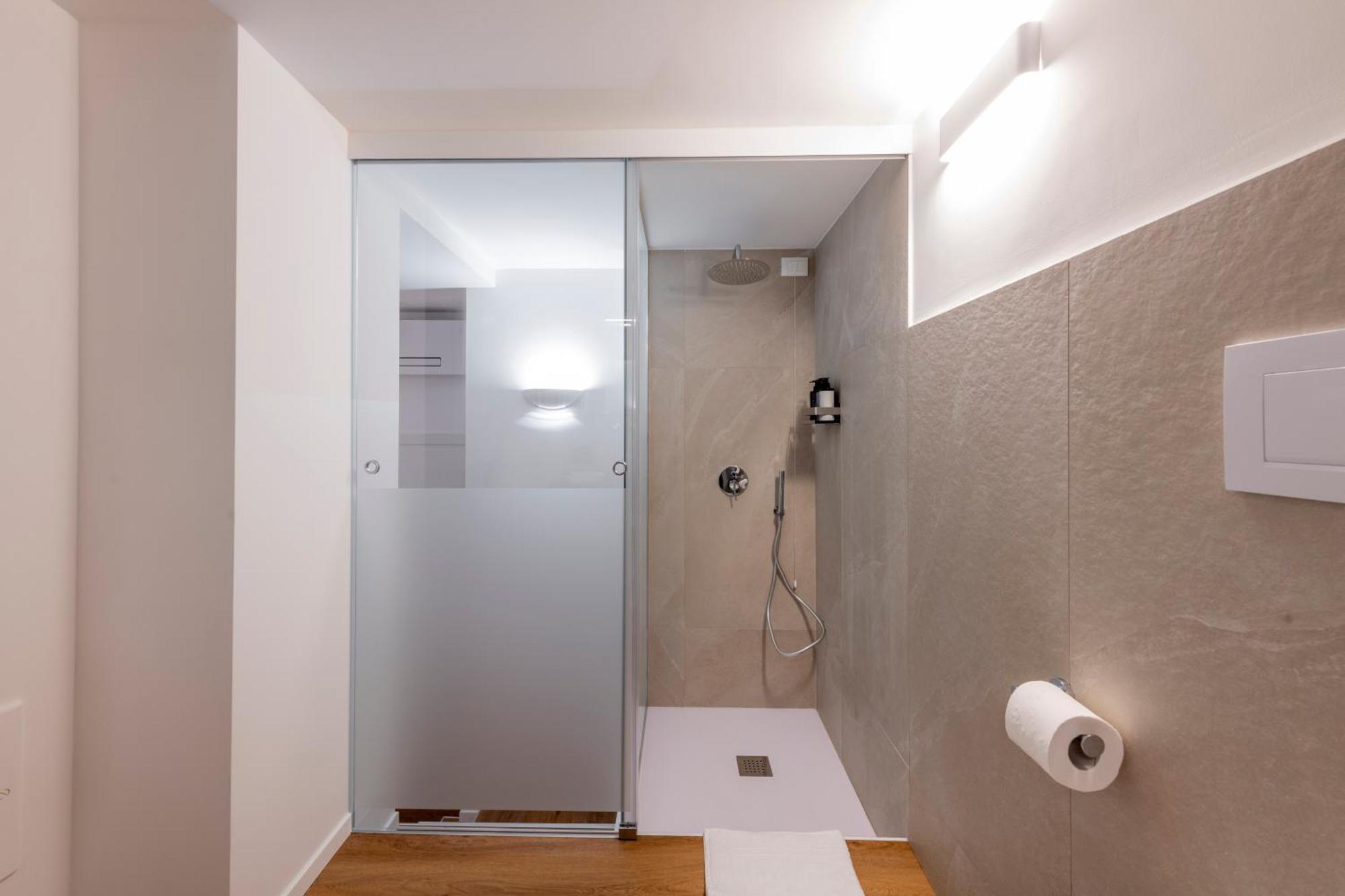 Bnbutler - Inbrera Suites - Giulianova, 1 มิลาน ภายนอก รูปภาพ