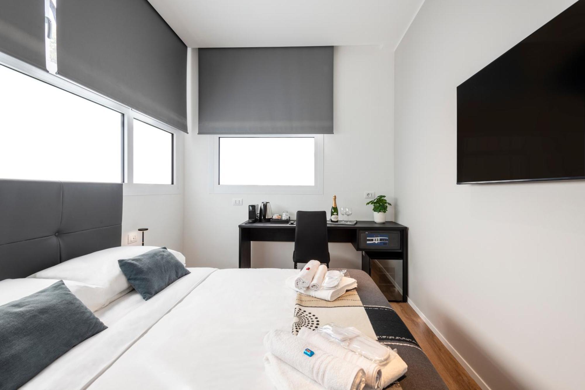 Bnbutler - Inbrera Suites - Giulianova, 1 มิลาน ภายนอก รูปภาพ