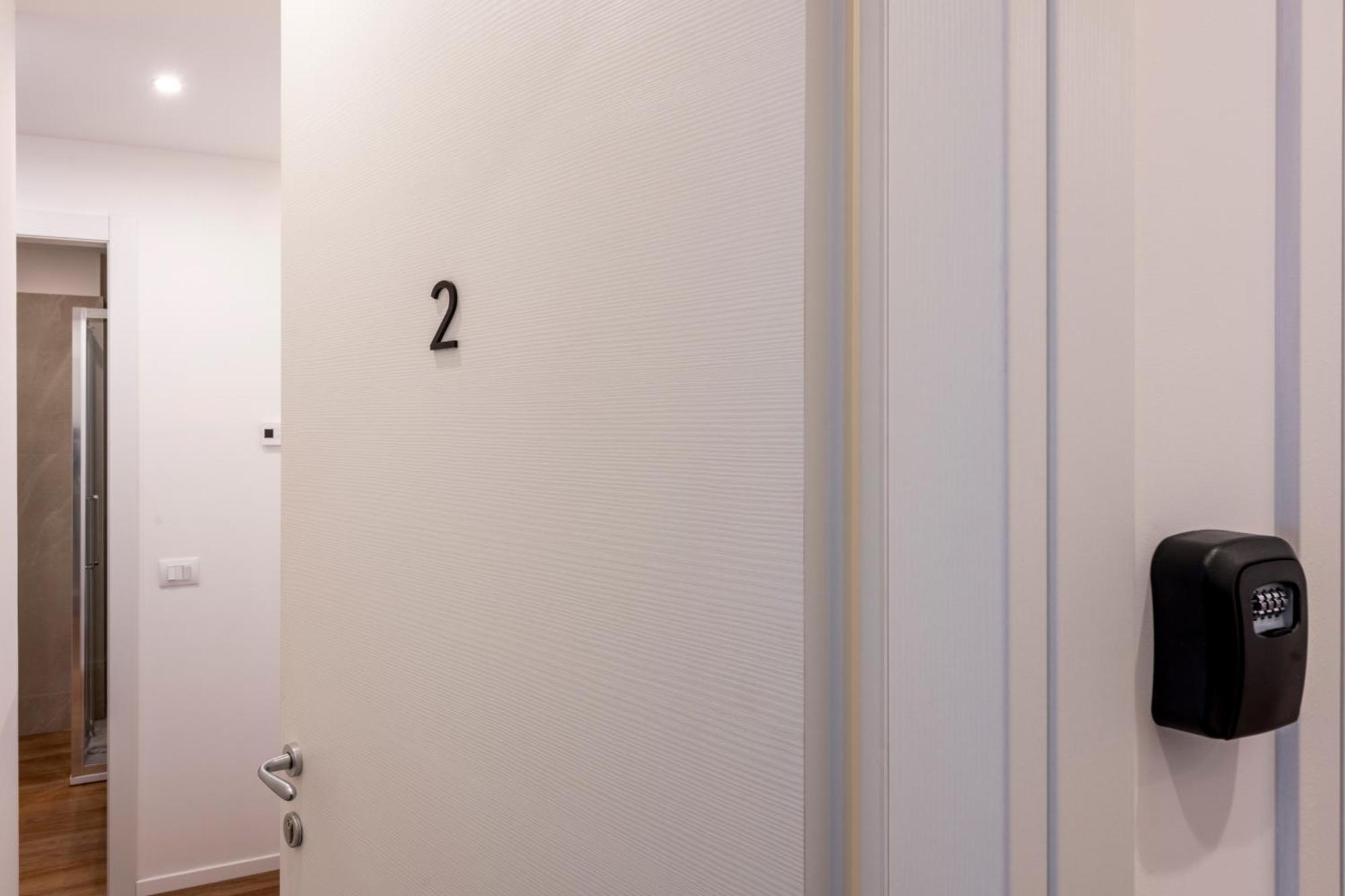 Bnbutler - Inbrera Suites - Giulianova, 1 มิลาน ภายนอก รูปภาพ
